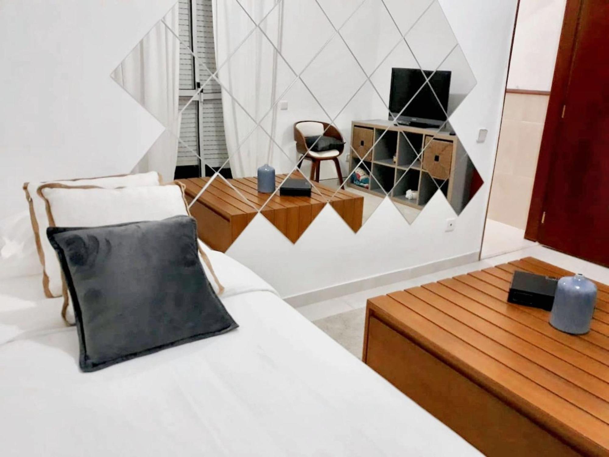 Comfortable Apartment With Balcony And Sea View In Lisbon 50 M² Εξωτερικό φωτογραφία
